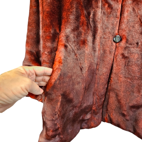 Dennis Basso Women's Reversible Burgundy Faux Fur/Red Parka Coat Size L - Picture 7 of 11